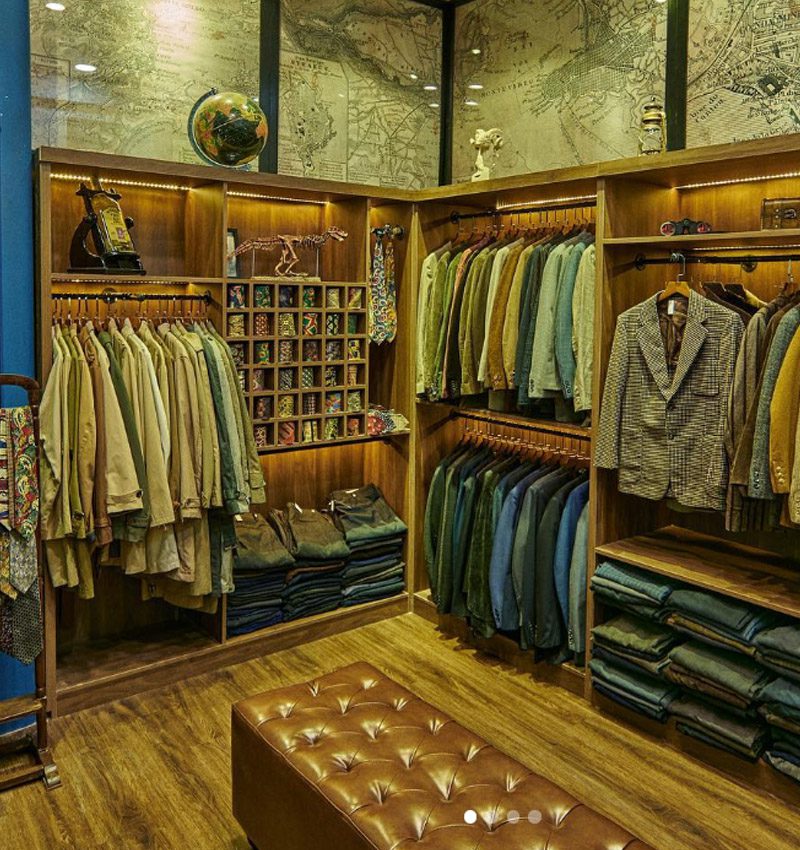 Trong bộ sưu tập của Vạc Closet, các sản phẩm áo là điểm nhấn chính