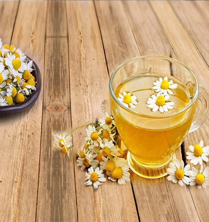 Chamomile tea, một dạng trà thảo dược còn được gọi là trà hoa cúc